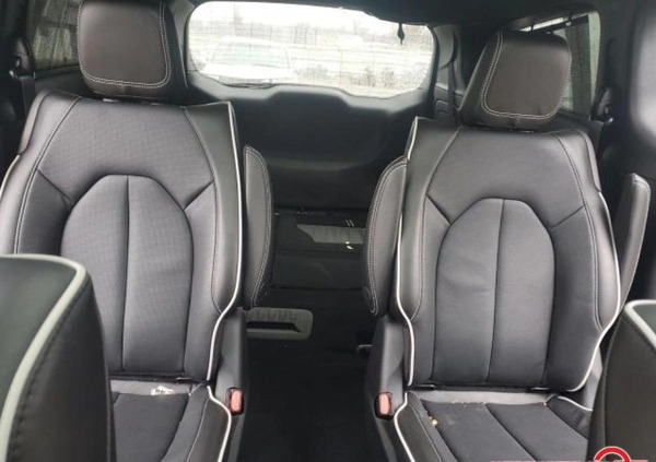 Chrysler Pacifica cena 126700 przebieg: 13577, rok produkcji 2022 z Bukowno małe 67